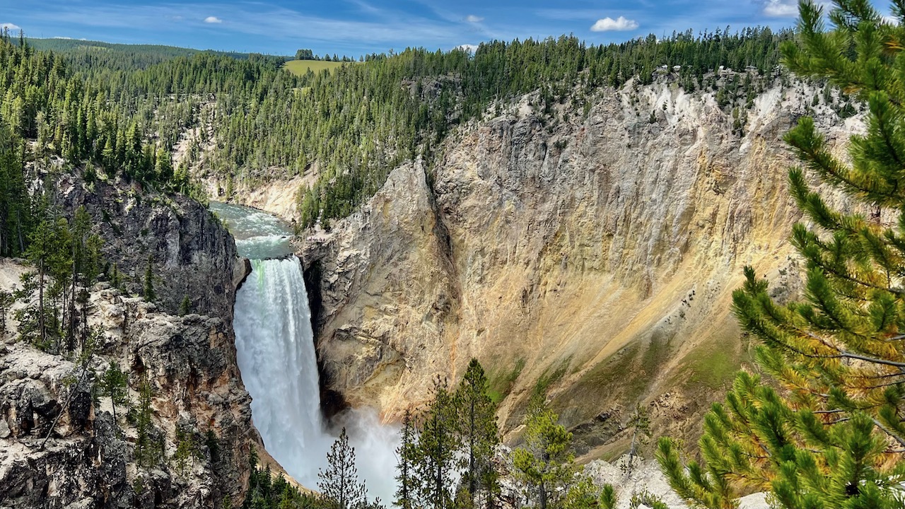 A Day of Enchantment: Hiking the Upper Falls, Lower Falls, and Crystal Falls Trail in Yellowstone National Park