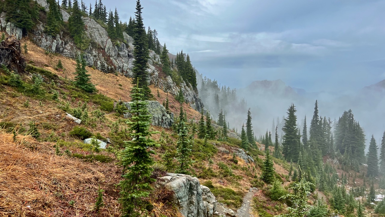 Misty Magic: A Sunday Morning Adventure on Naches Peak Loop Trail